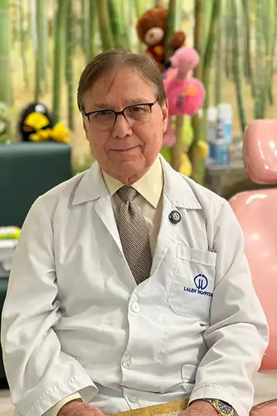 叶海亚·巴拉达兰·纳赫贾瓦尼 医生